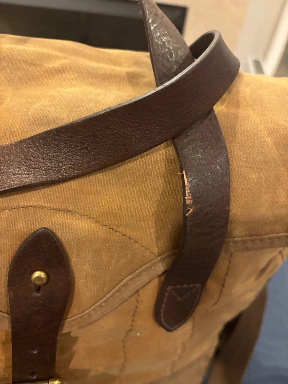 J. Crew J Crew Abingdon Messenger Bag Field Bag. British Tan Khaki color way.